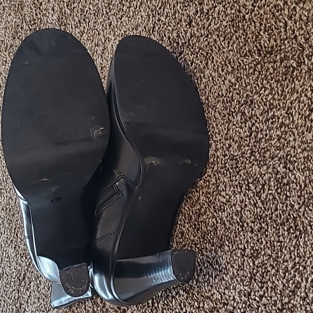 Black Heel Dress Boots 9 - Picture 5 of 11